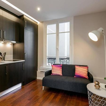 Modernized Studio - Meters From The Invalides Gardens Daire Paris Dış mekan fotoğraf
