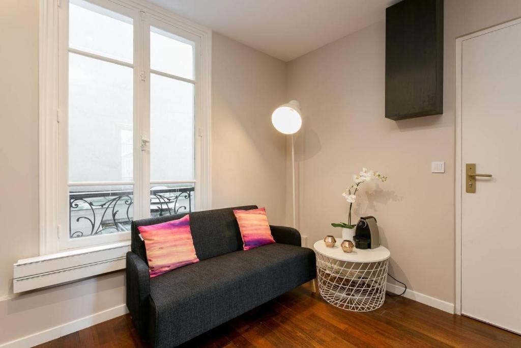 Modernized Studio - Meters From The Invalides Gardens Daire Paris Dış mekan fotoğraf